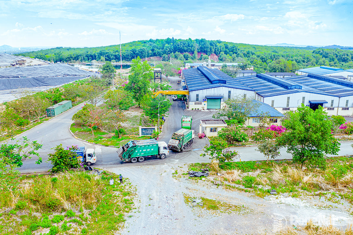 A Quang Trung Hulladékkezelő Területen (Gia Kiem Község) egy 7,5 MW teljesítményű hulladékból energiát előállító projekt megvalósítását tervezik. Fotó: Hoang Loc