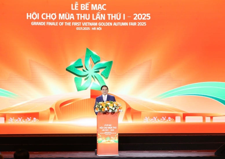 Thủ tướng: Hội chợ mùa Thu lần thứ nhất – 2025 đã trở thành lễ hội của công nghệ sáng tạo và văn hóa nghệ thuật - Ảnh 3.