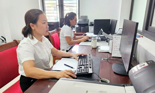 Vân Đồn: Xây dựng nền hành chính chuyên nghiệp, hiện đại