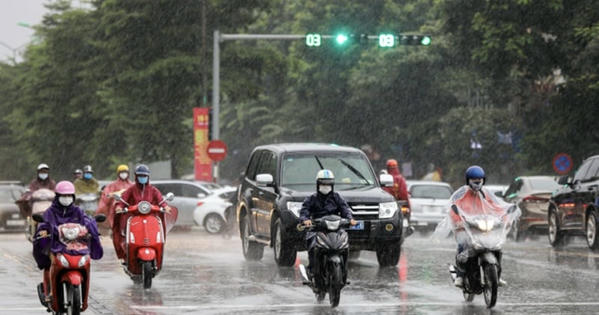 Thời tiết ngày 4/11: Hà Nội nhiệt độ thấp nhất 17 độ C; Trung bộ tiếp diễn mưa lớn