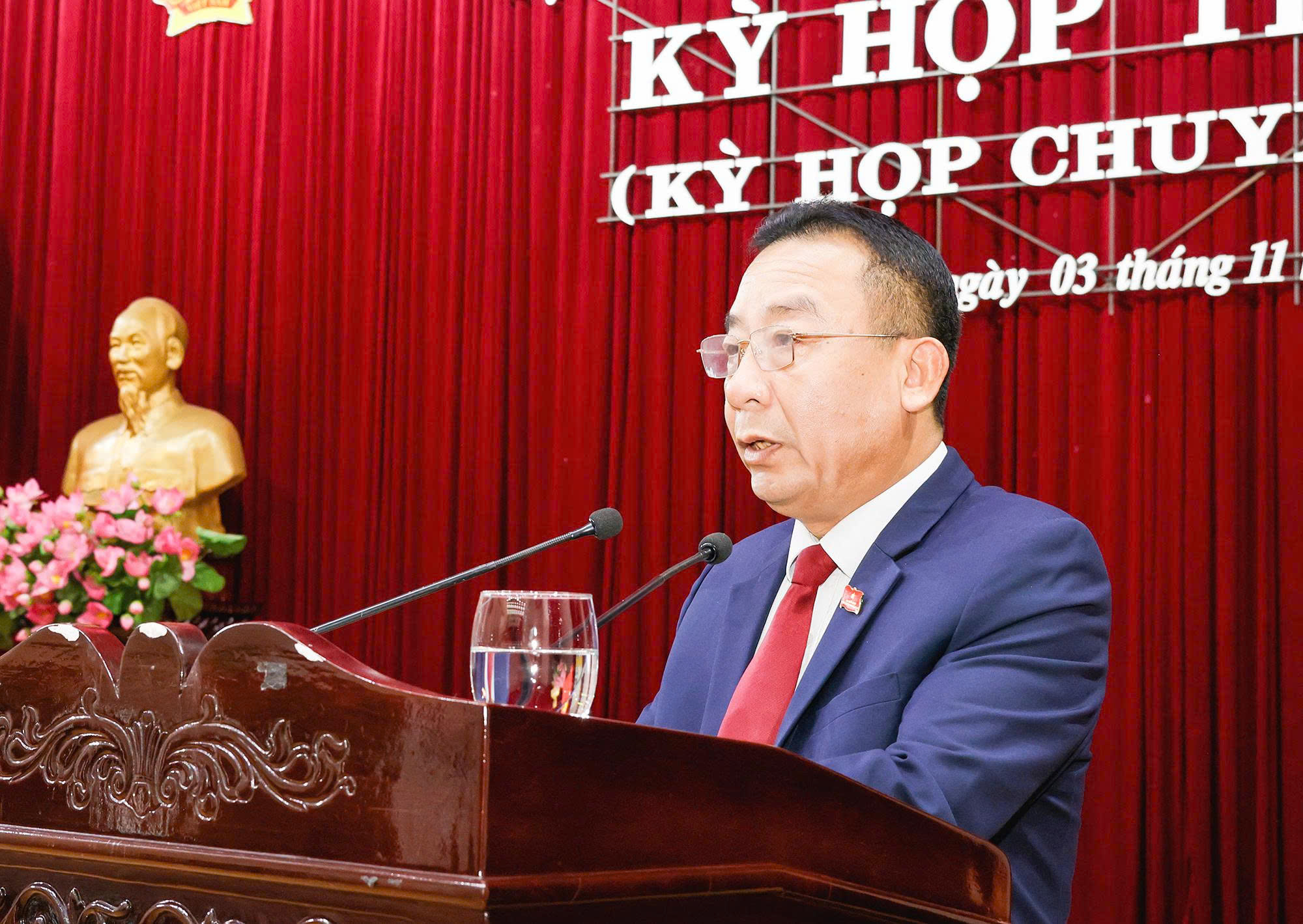 ພາສາອັງກິດ: ຂ່າວ