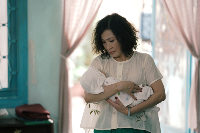 Phim có Hồng Đào, Việt Hương vượt sức hút kinh dị Thái - Ảnh 1.