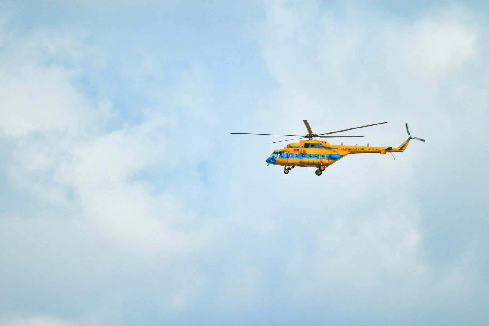 Letecký výcvik nad mořem v oblasti Rach Gia