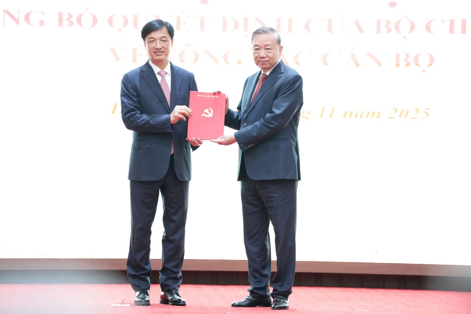 Légende de la photo