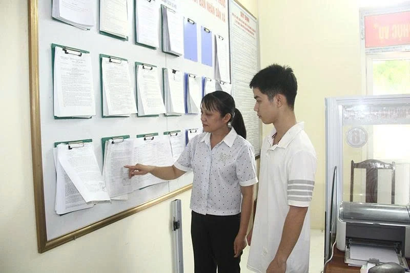 เครื่องหมาย 5 ปีแห่งการดำเนินโครงการปฏิรูปการบริหารราชการแผ่นดิน