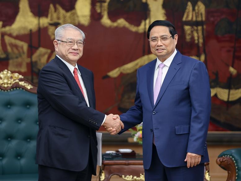 Perdana Menteri mengusulkan perluasan kerja sama antara wilayah Kansai (Jepang) dan daerah Vietnam - Foto 1. Thủ tướng đề nghị mở rộng hợp tác giữa vùng Kansai (Nhật Bản) với các địa phương Việt Nam- Ảnh 1.