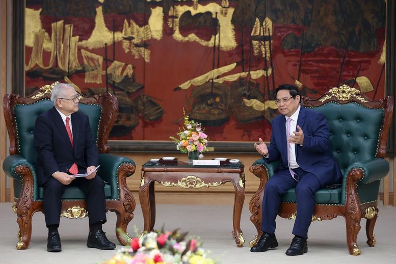 Perdana Menteri mengusulkan perluasan kerja sama antara wilayah Kansai (Jepang) dan daerah Vietnam - Foto 2. Thủ tướng đề nghị mở rộng hợp tác giữa vùng Kansai (Nhật Bản) với các địa phương Việt Nam- Ảnh 2.