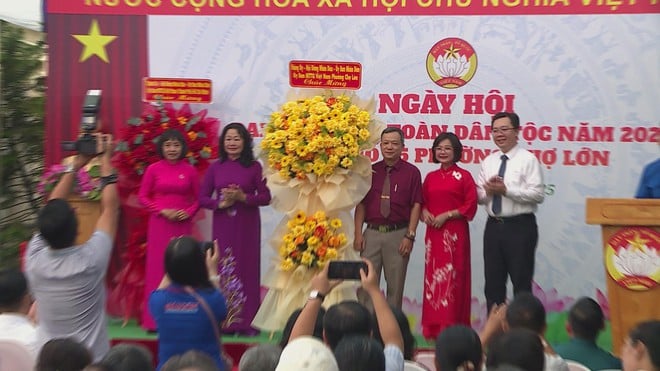 Ngày hội đại đoàn kết toàn dân tộc tại phường Chợ Lớn: Phát huy tinh thần đoàn kết - Ảnh 5.