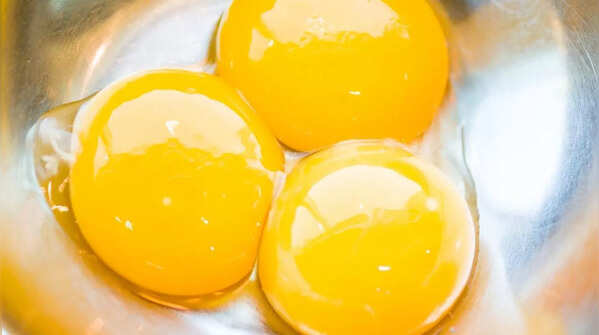 Eggehvite eller eggeplomme: Hvilken del av egget har mer protein og er mest næringsrik? - Bilde 3. Lòng trắng hay lòng đỏ: Phần nào của quả trứng nhiều protein và bổ dưỡng hơn?- Ảnh 3.