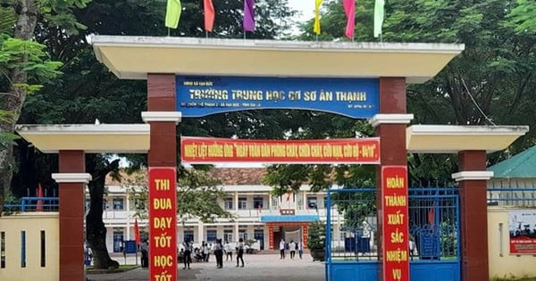 Tình tiết mới vụ học sinh đang học bị phó hiệu trưởng gọi ra… quét rác giữa trời nắng
