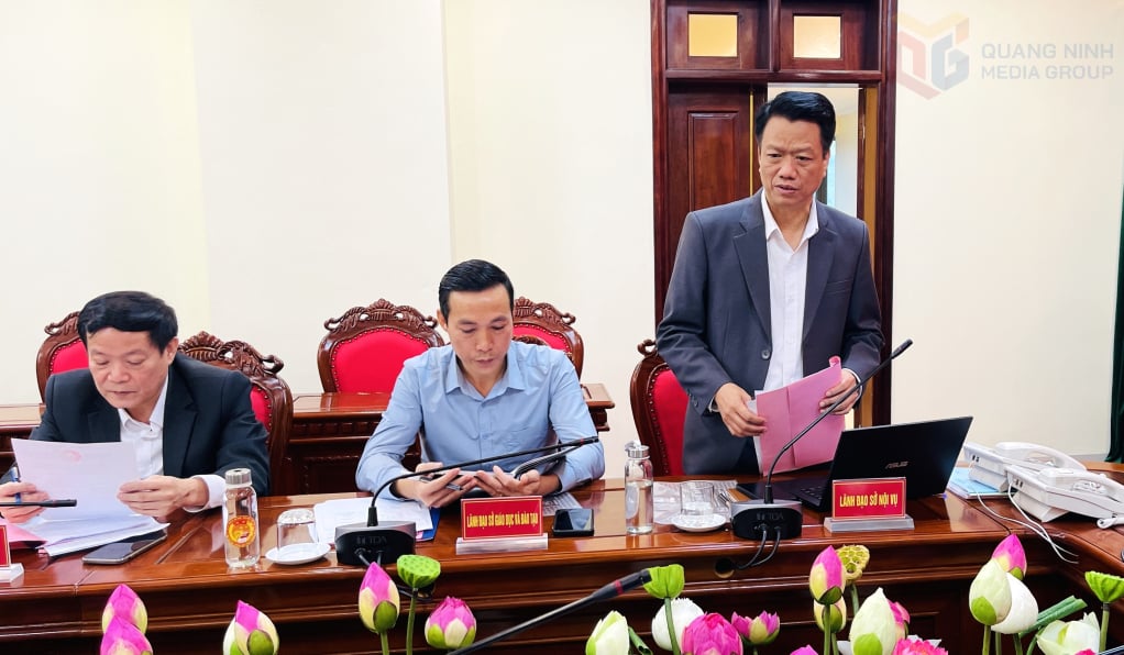 សមមិត្ត Vu Quang Truc អនុប្រធាននាយកដ្ឋានកិច្ចការផ្ទៃក្នុងបានថ្លែងនៅក្នុងសន្និសីទ។