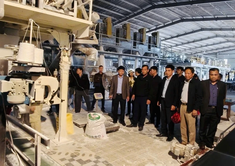 សិក្ខាសាលា 