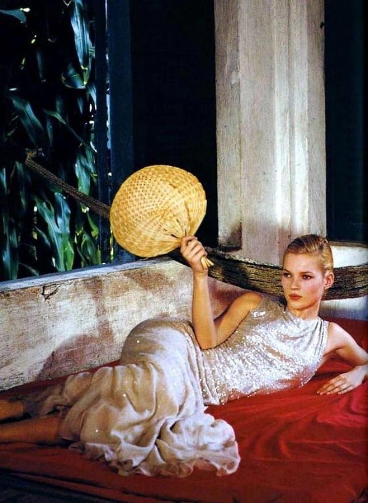 Siêu mẫu Kate Moss chụp ảnh ở Việt Nam gần 30 năm trước, người xem hôm nay vẫn trầm trồ - Ảnh 7.