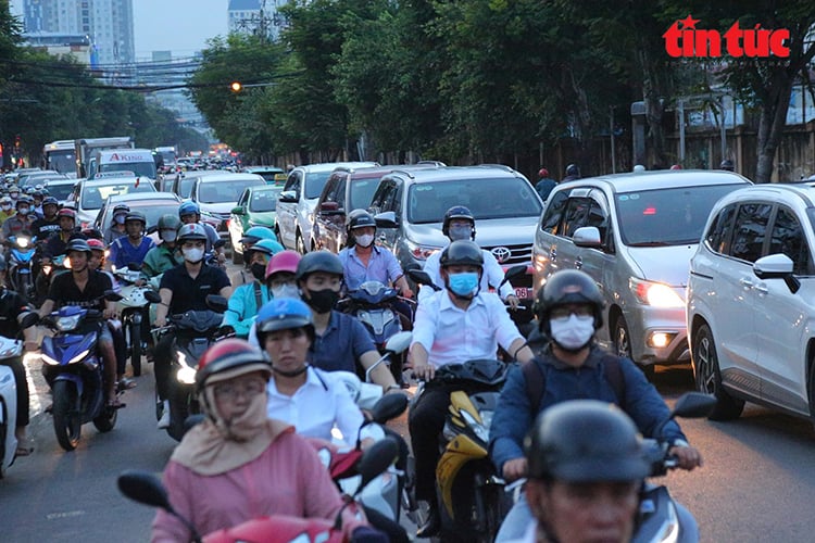 כיתוב לתמונה