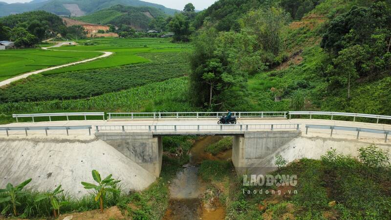 Tuyen Quang bevordert infrastructuurontwikkeling om bij te dragen aan duurzame armoedebestrijding