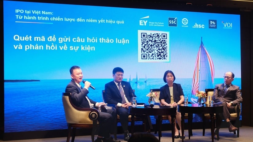 Uzmanlar atölyede paylaşımda bulundu Các chuyên gia chia sẻ tại hội thảo