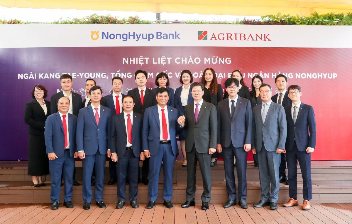 Agribank - ធនាគារ NongHyup ជំរុញកិច្ចសហប្រតិបត្តិការហិរញ្ញវត្ថុកសិកម្ម ការផ្លាស់ប្តូរឌីជីថលឆ្ពោះទៅរកការអភិវឌ្ឍន៍ប្រកបដោយចីរភាព