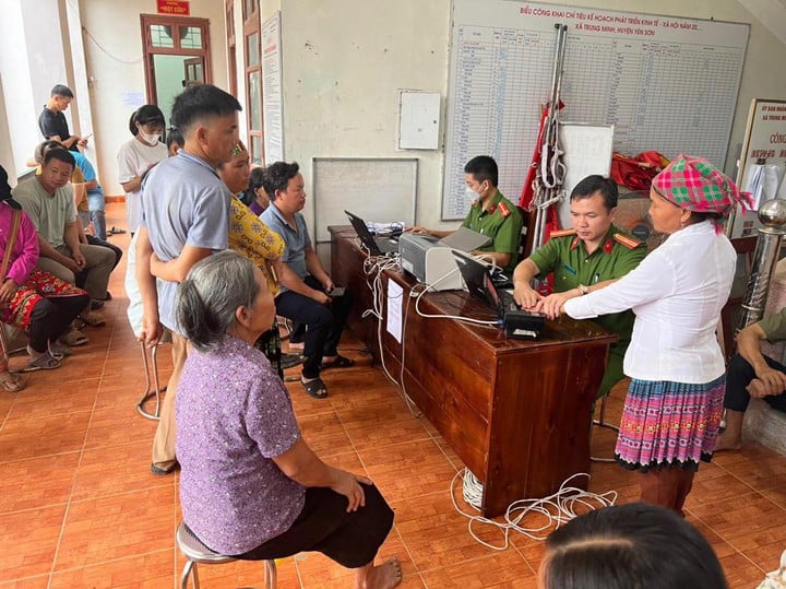 Tuyen Quang ก้าวล้ำด้วยวิทยาศาสตร์ เทคโนโลยี และการเปลี่ยนแปลงทางดิจิทัล - ภาพที่ 1 Tuyên Quang bứt phá bằng khoa học, công nghệ và chuyển đổi số- Ảnh 1.