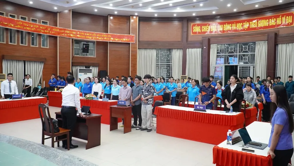 ទិដ្ឋភាពនៃការសាកល្បងដែលរៀបចំដោយគណៈប្រតិភូវួដ Dong Hoa