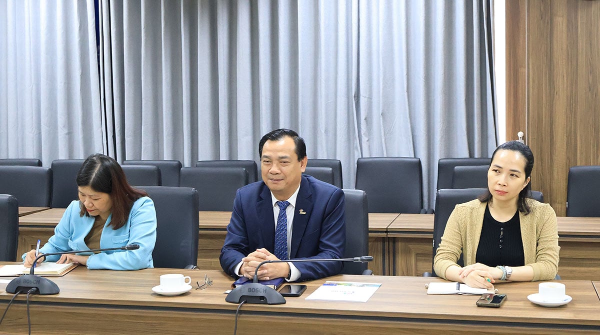 Cục trưởng Nguyễn Trùng Khánh tiếp và làm việc với Lãnh đạo cấp cao Hiệp hội vận tải Hàng không quốc tế (IATA) - Ảnh 2.