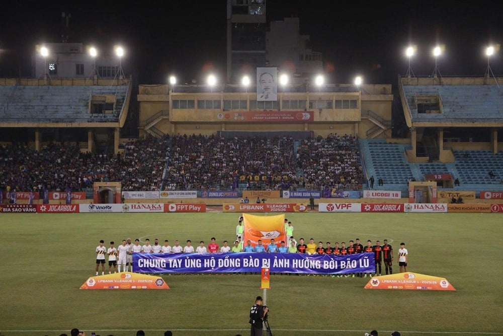 ការរីករាលដាលតម្លៃវិជ្ជមាននៅលើទីលាន V.League - រូបថត 1