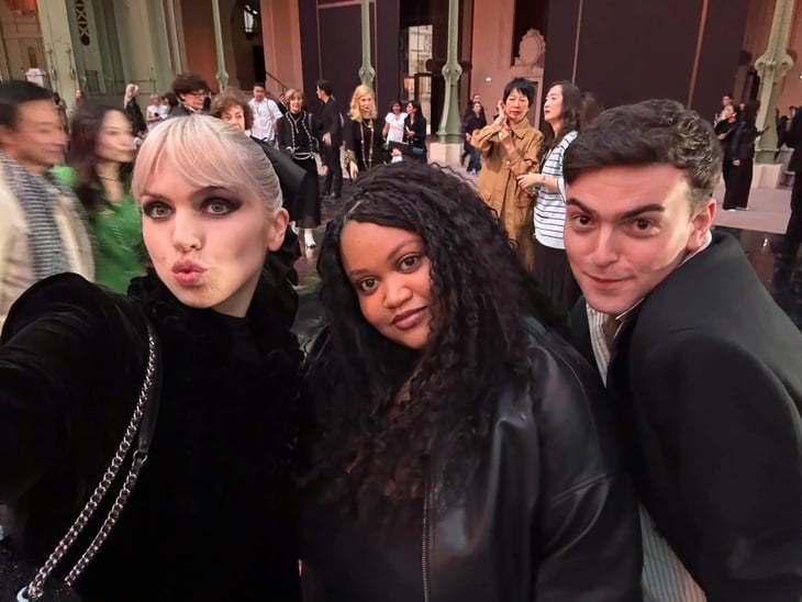 Apabila fesyen bukan lagi satu-satunya 'permainan' pengkritik - Foto 5. thời trang - Ảnh 4.