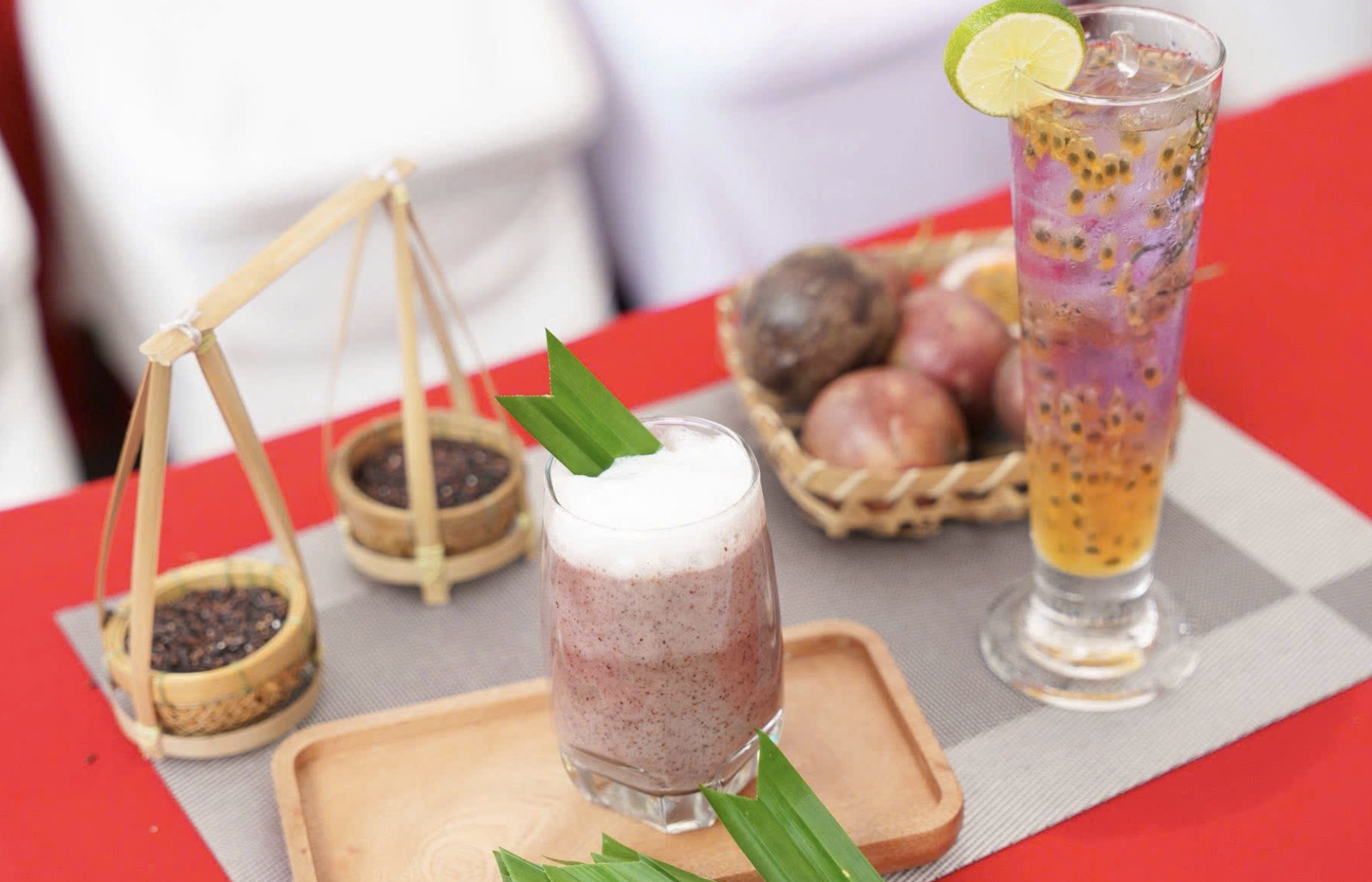 Độc đáo những 'thức uống xanh' xuất hiện ở lễ hội ẩm thực chay tại TP.HCM - Ảnh 4.