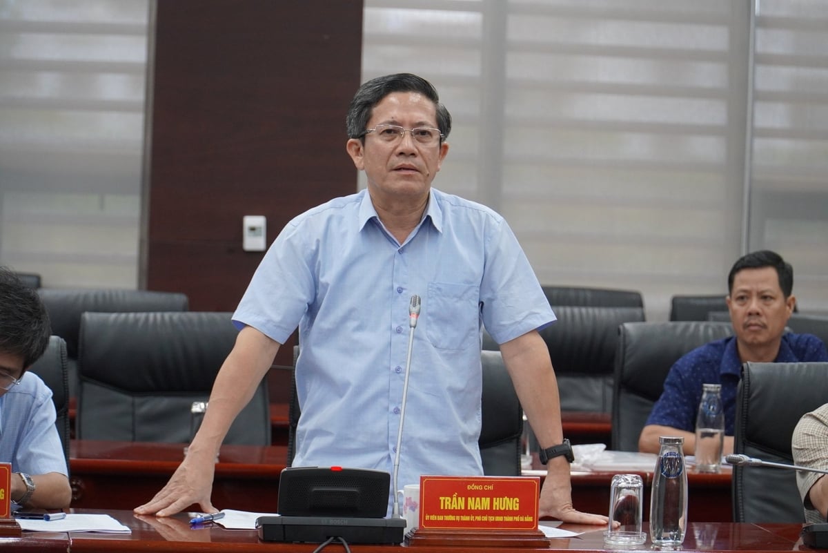 ទីក្រុង Da Nang ស្នើឱ្យក្រសួងកសិកម្ម និងបរិស្ថានបង្កើតដំណោះស្រាយជាមូលដ្ឋាន ដើម្បីគាំទ្រប្រជាជន Da Nang។ រូបថត៖ Lan Anh។ Đà Nẵng kiến nghị Bộ NN-MT có giải pháp căn cơ hỗ trợ người dân Đà Nẵng. Ảnh: Lan Anh.