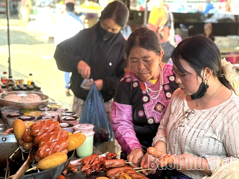 ពណ៌នៃទីផ្សារ Pa Co