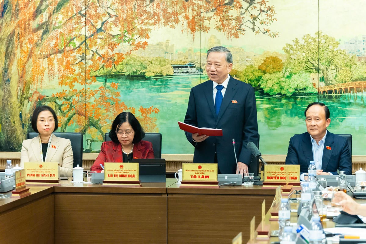 Főtitkár: A kétszámjegyű beruházásnövekedés lehetőségeihez áttörést jelentő megoldásokra van szükség. Tổng Bí thư:
Cơ hội để đầu tư tăng trưởng 2 con số đòi hỏi cần phải tìm ra giải pháp đột phá