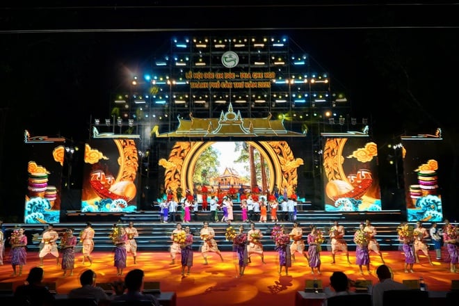 Cần Thơ khai hội Ok Om Bok – Đua ghe ngo 2025 tôn vinh di sản Văn hóa - Ảnh 3.