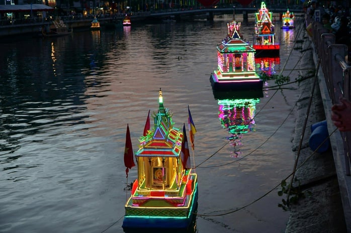 Cần Thơ khai hội Ok Om Bok – Đua ghe ngo 2025 tôn vinh di sản Văn hóa - Ảnh 11.