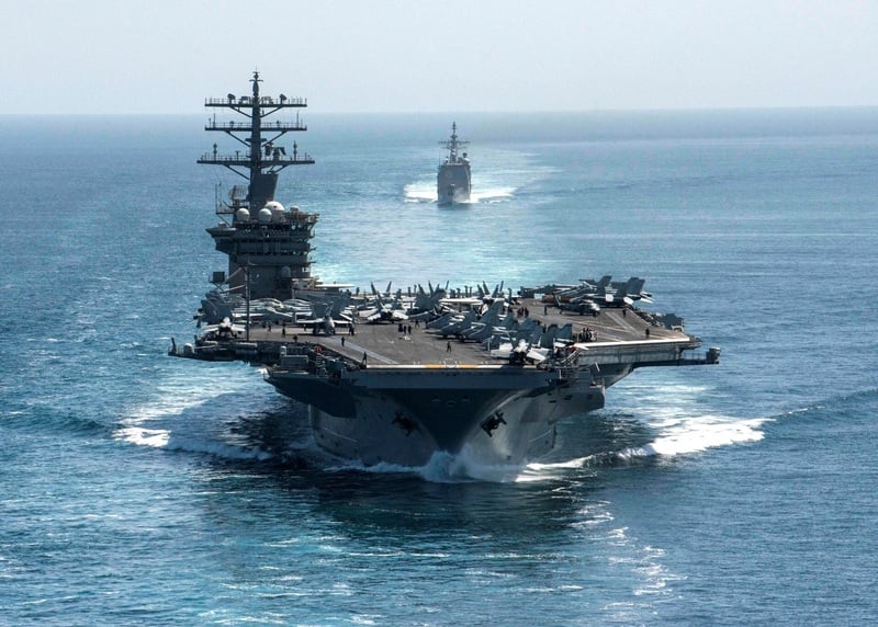 米海軍　ニミッツ級空母　ハリー・S•トルーマン　ビック　チャレンジ 空母USSハリー・S・トルーマン（CVN 75）は、2005年2月8日に乗組員が