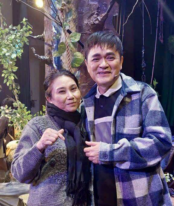 Nghệ sĩ Lý Thu kịp thời