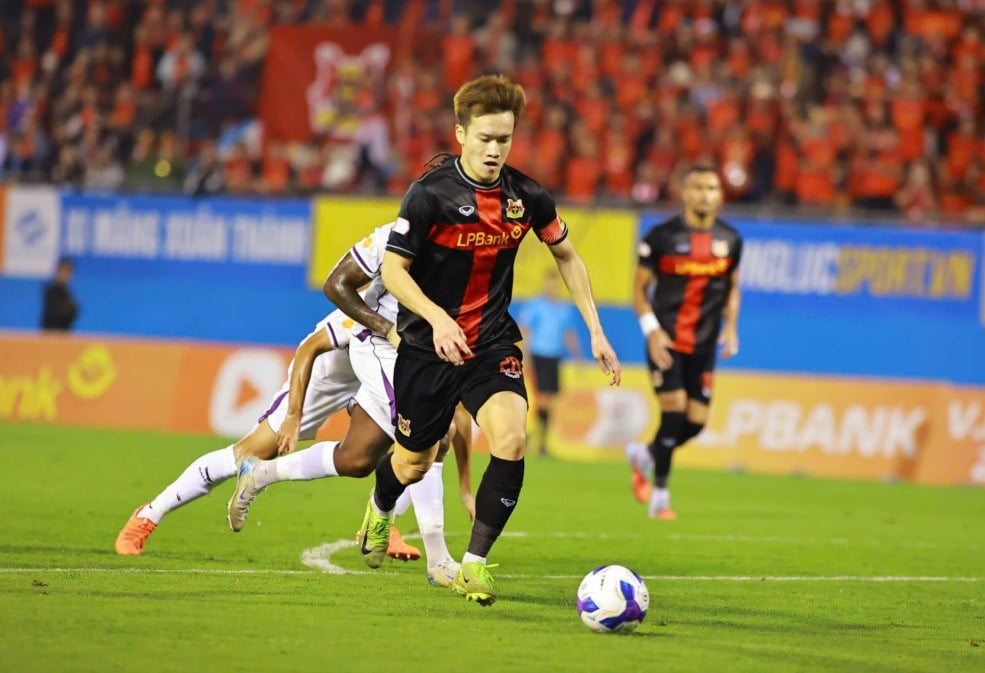 Ninh Binh - SLNA maçına dair yorumlar, 5 Kasım saat 18:00: Hemen ayağa kalkın - fotoğraf 2