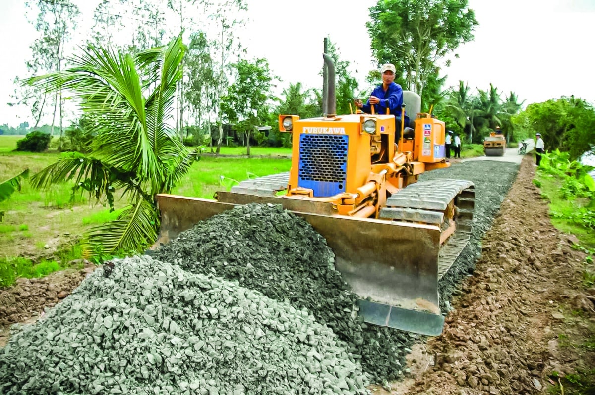 Banyak lokaliti memerlukan sumber kewangan yang besar untuk membentuk semula sektor ekonomi luar bandar. Nhiều địa phương cần nguồn lực tài chính lớn để tái định hình khu vực kinh tế nông thôn