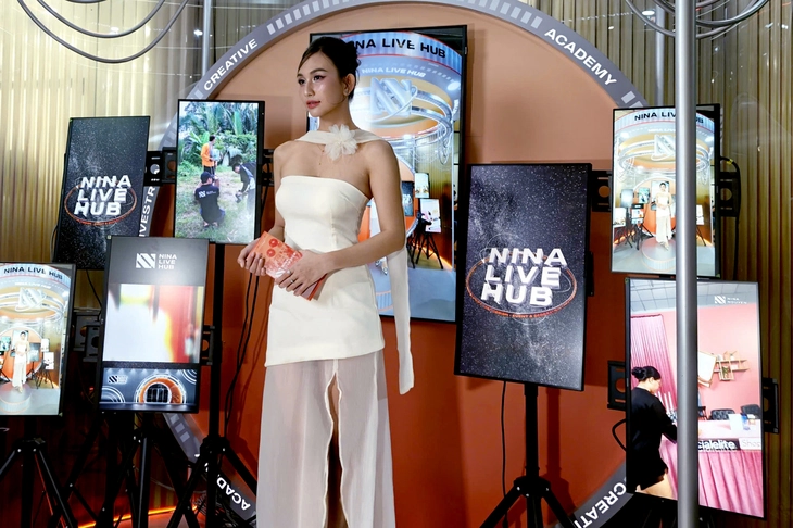 Người nổi tiếng livestream bán hàng: Khoảng trống pháp lý lớn - Ảnh 1.