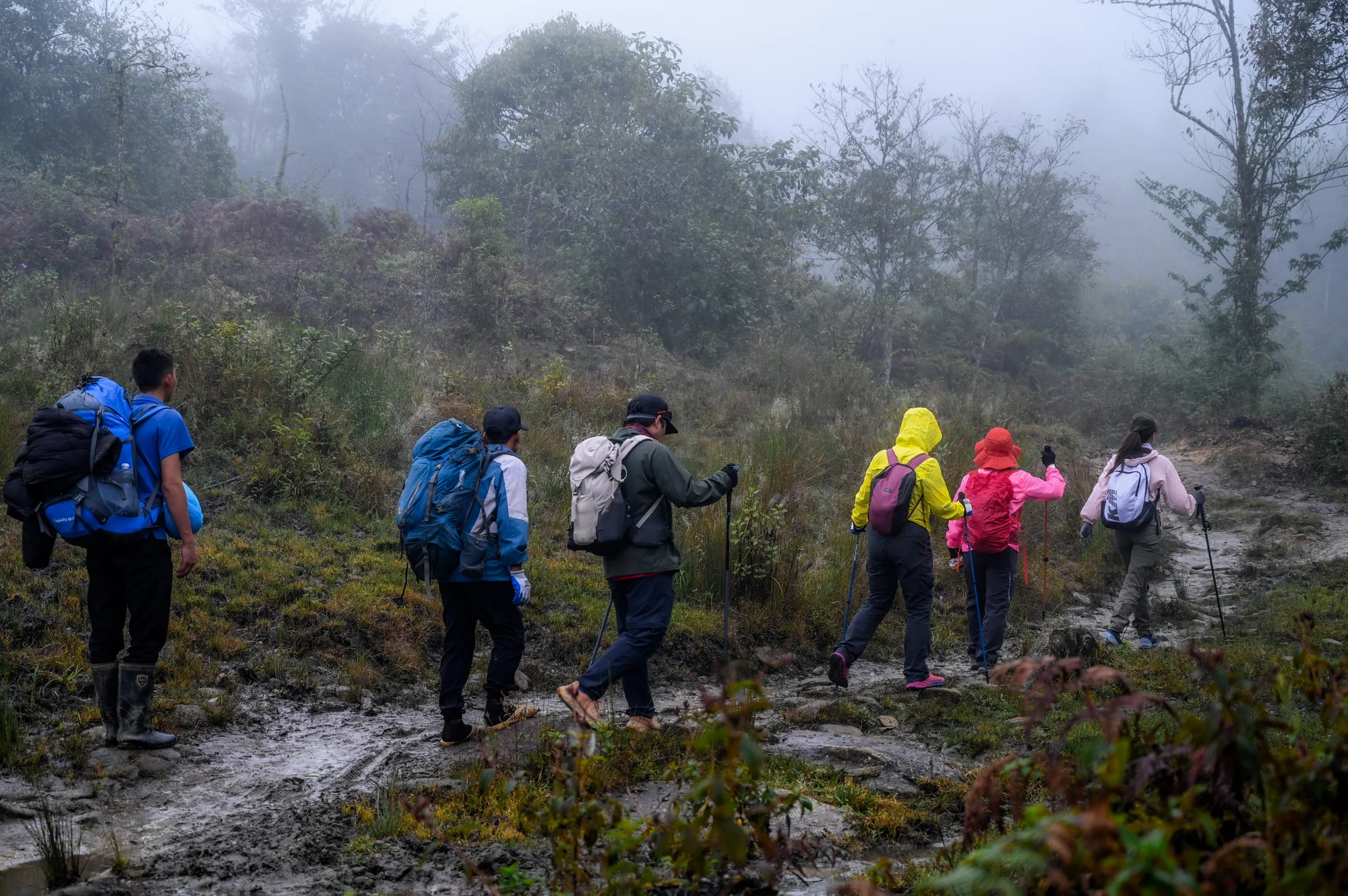 ແຕະເມກ Lao Than