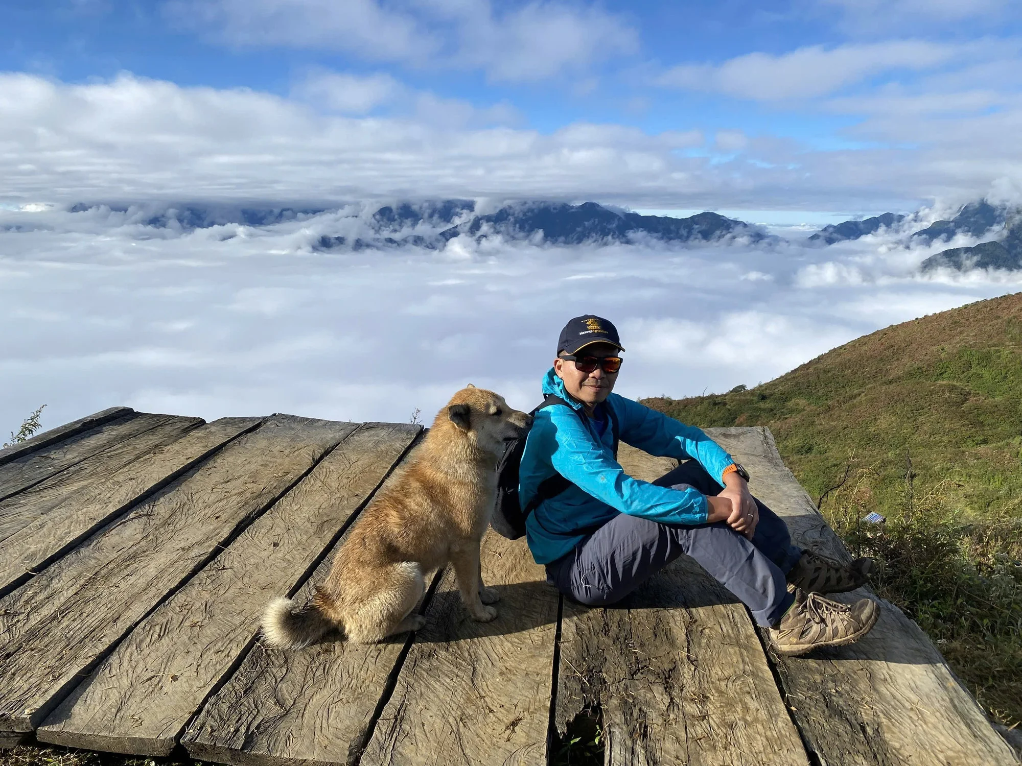 ແຕະເມກ Lao Than