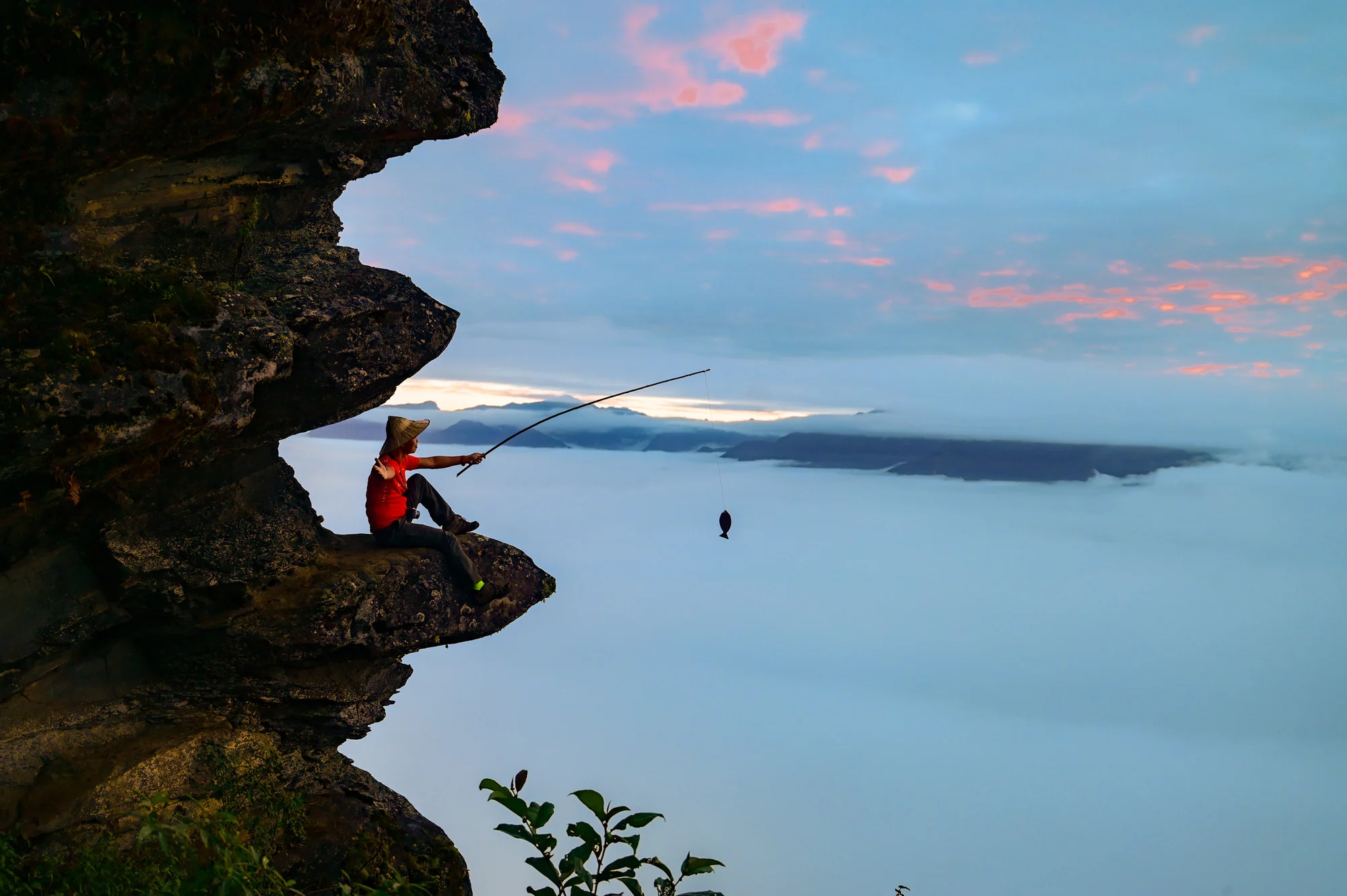 ແຕະເມກ Lao Than