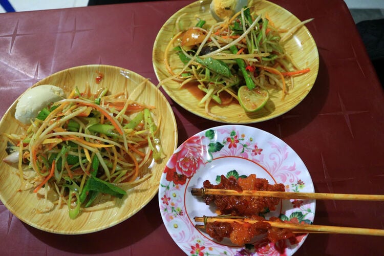 Khám phá con đường 'gỏi đu đủ đâm' Tri Tôn