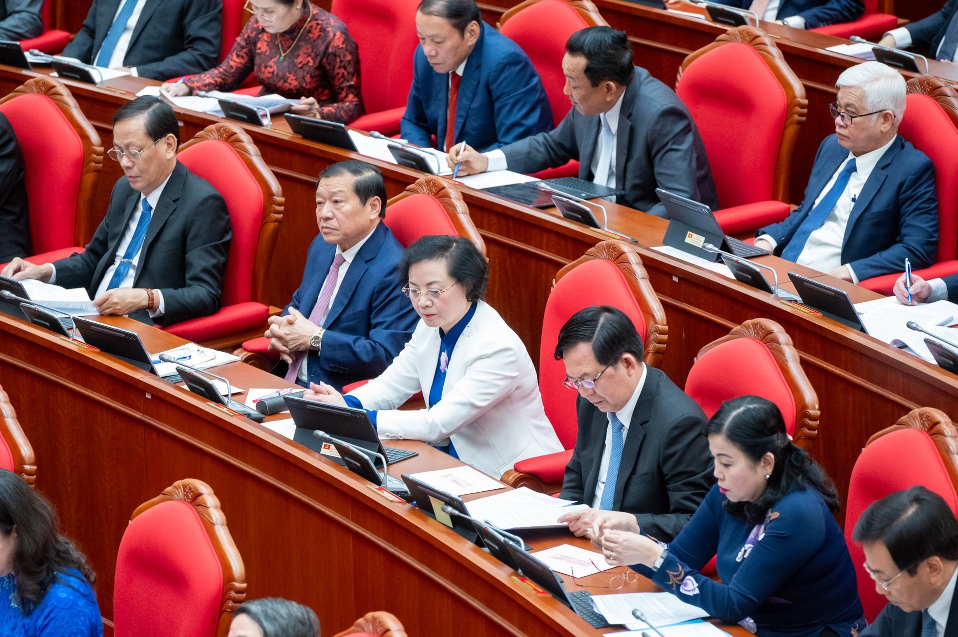 Gambaran keseluruhan Persidangan Pusat ke-14 membincangkan pemilihan kakitangan untuk penggal baharu - 8