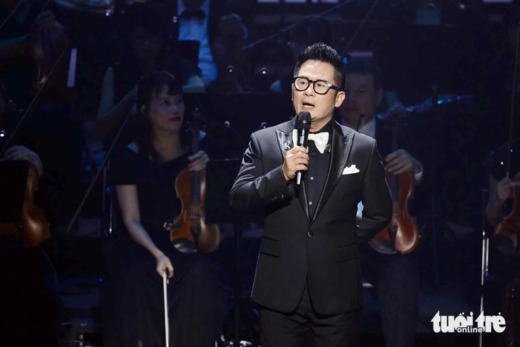 Ca sĩ Hồng Nhung ‘phê bình’ nhạc sĩ Dương Thụ - Ảnh 7.