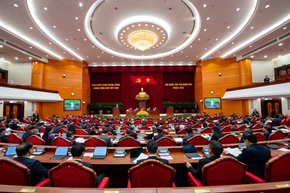 Генеральный секретарь назвал 5 плюсов персонала, отобранного для нового Политбюро - 5