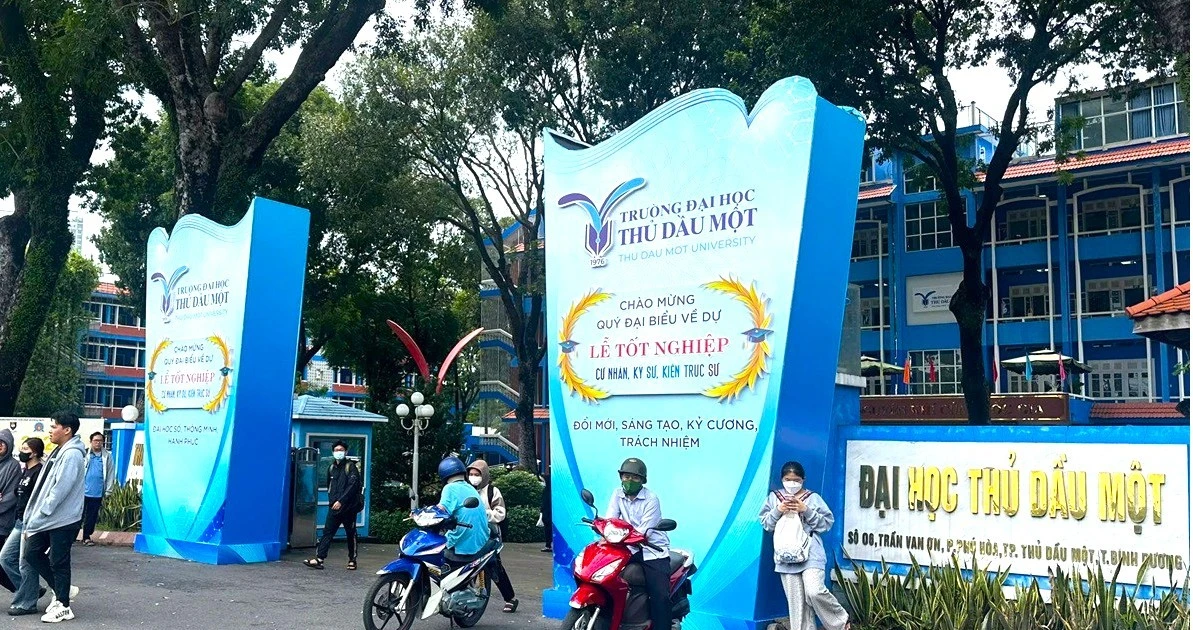 Trường đại học công lập ở TPHCM phải hoàn trả học phí đến 79 tỷ đồng