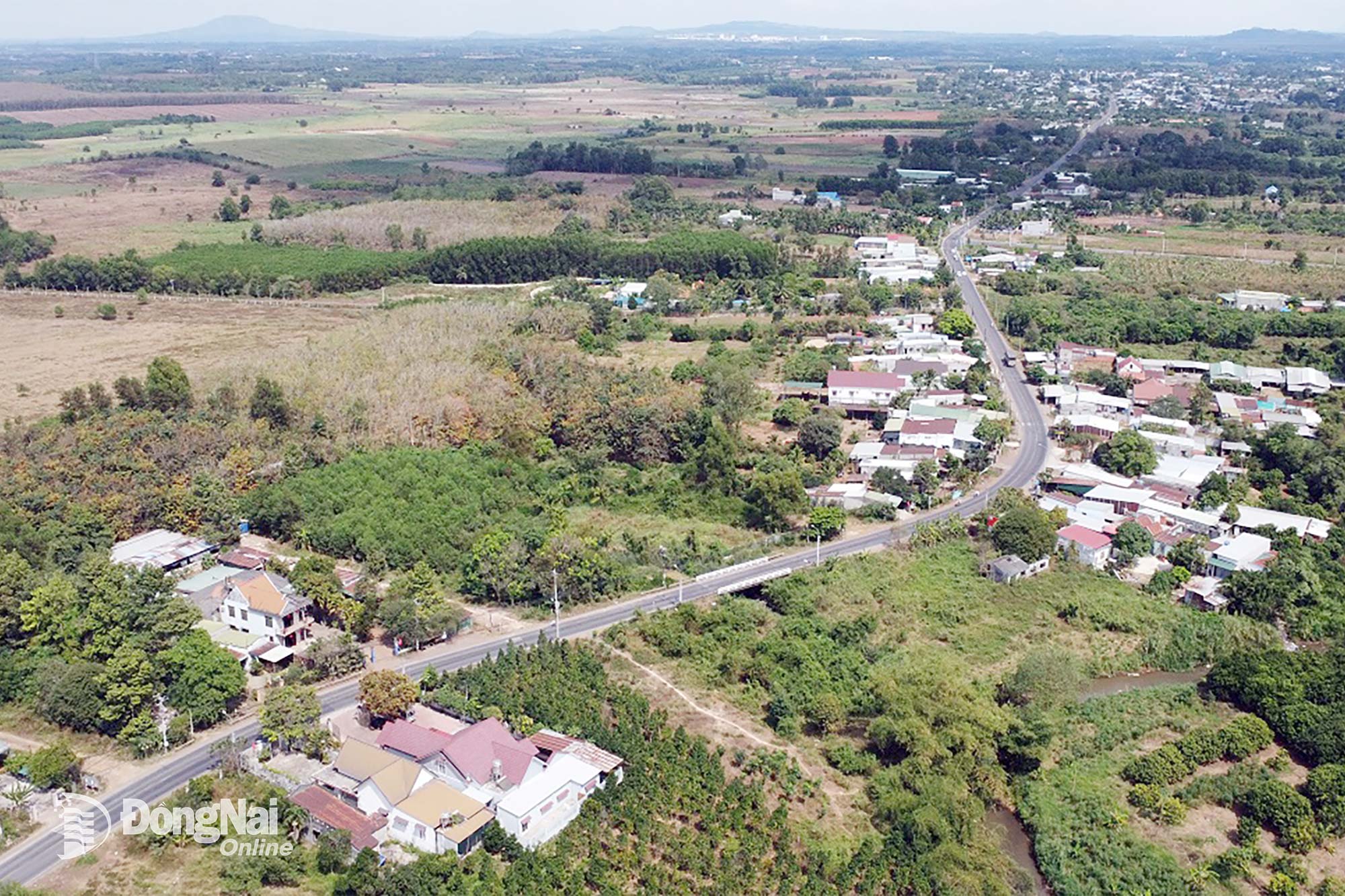Prosjektet med kompensasjon, støtte, omplassering og rydding av tomter for oppgradering og utvidelse av provinsvei 769 har fått løst sine problemer angående kompensasjon og rydding av tomter. Foto med tillatelse fra