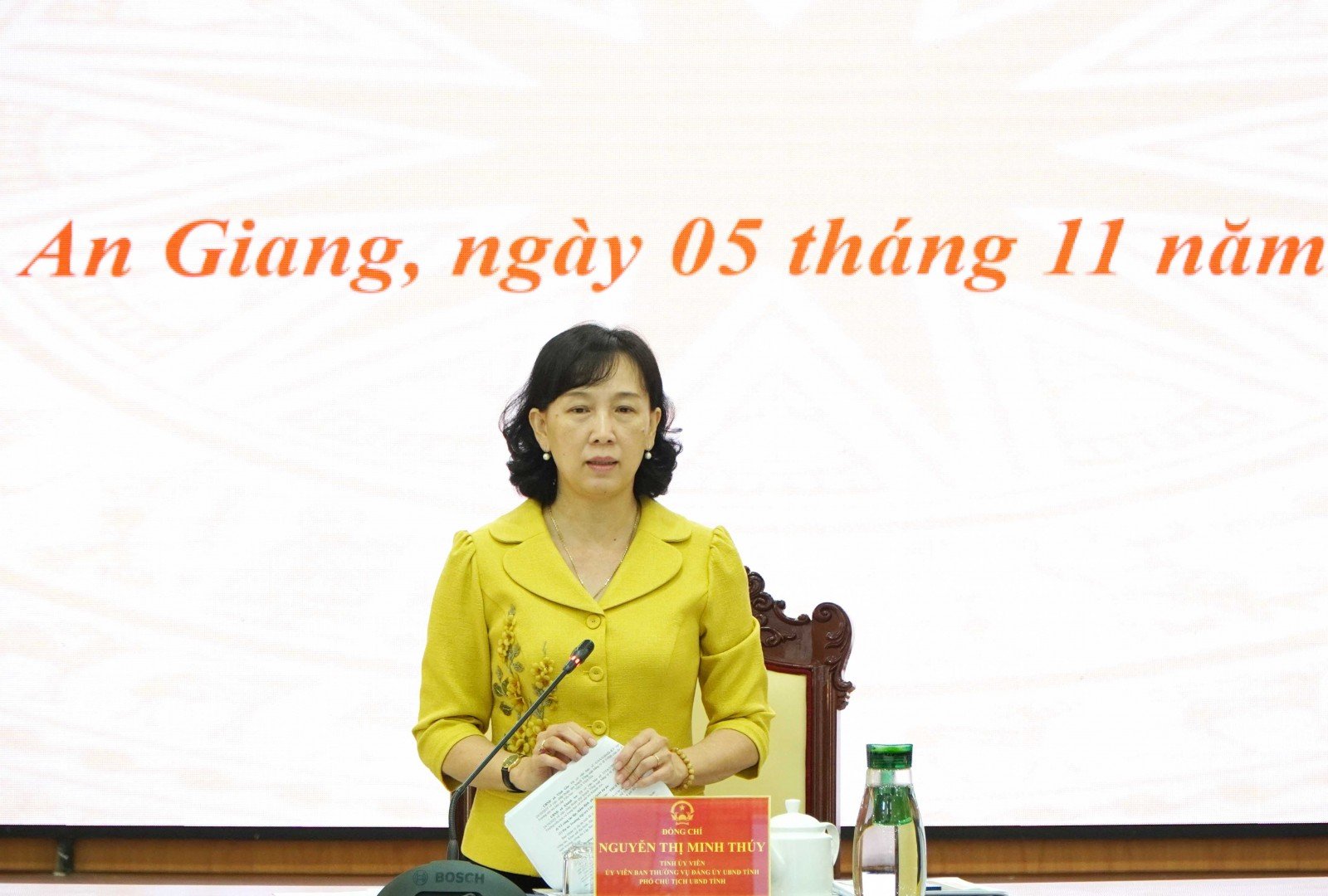 Det förväntas att An Giang på morgonen den 9 november samtidigt kommer att påbörja byggandet av internatskolor på olika nivåer i gränskommuner.