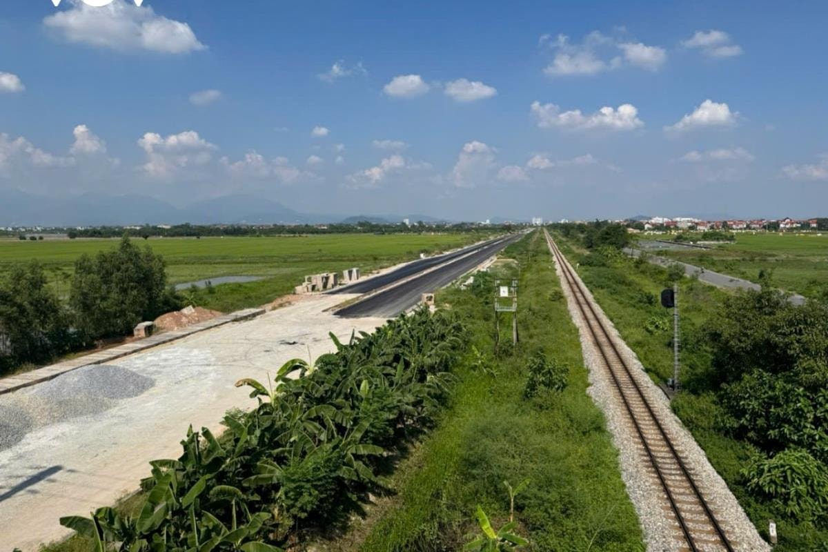 Nhiều dự án giao thông chậm tiến độ, có dự án chậm hơn 47% so với cam kết