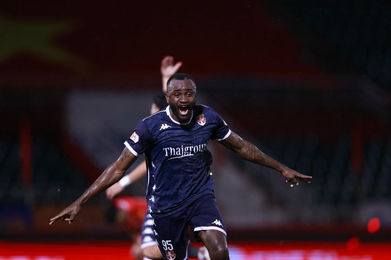 Vòng 10 V.League 2025/26: Khó khăn cho Sông Lam Nghệ An tại cố đô Hoa Lư