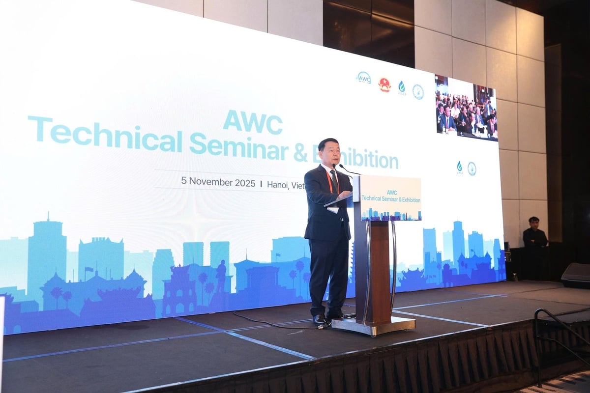 Пан Согде Юн, голова правління AWC та генеральний директор Корейської водопровідної корпорації (K-water). Фото: Кіеу Чі. Ông Seogdae Yun, Chủ tịch AWC kiêm Tổng Giám đốc Tập đoàn Nước Hàn Quốc (K-water). Ảnh: Kiều Chi.